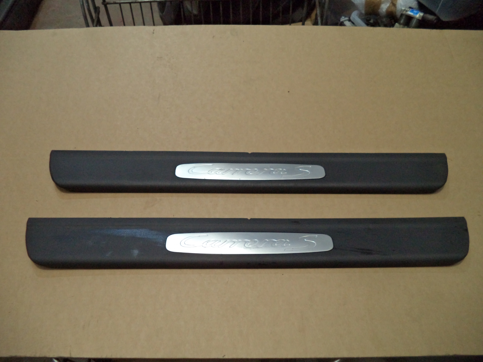PORSCHE 997 3.8 CARRERA S KICK PLATES. 997 CARRERA S SCUFF GUARDS LX56EFN