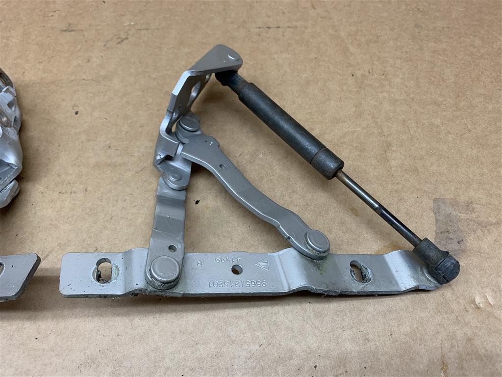 Porsche Boxster 986 Boot Hinges in Silver Pair 98651215201 98651215101