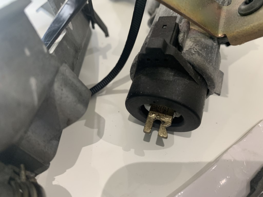 PORSCHE BOXSTER 986 LOCK SET PF52 DOOR LOCK