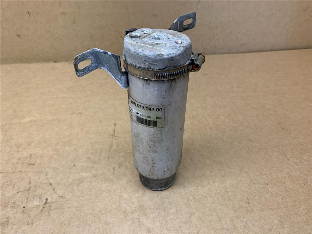 Porsche Boxster A/C Receiver Drier Bottle P/n. 99657304300 Fits 996