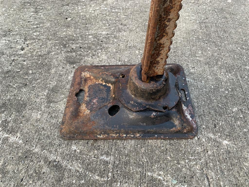 Dodge Charger Car Jack B Body Car Jack 1969 Dodge Charger Car Jack