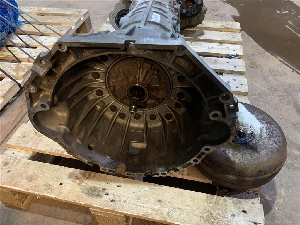 Range Rover L322 Automatic Gearbox 5HP24 2003 Year C/w. Torque Converter L322 Gearbox