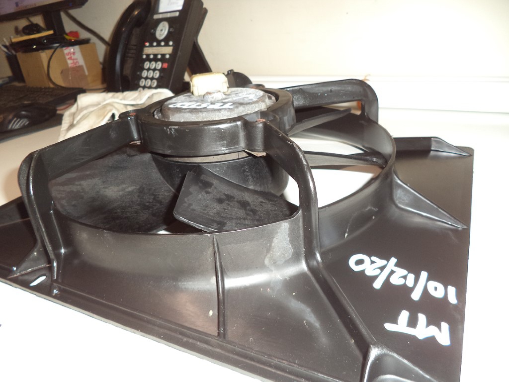 PORSCHE 944 COOLING FAN 944 SINGLE COOLING FAN MT 944.106.141.02