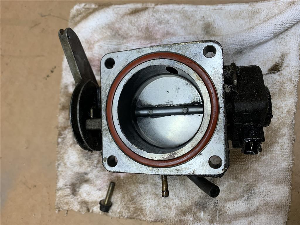Porsche 944 2.5 Litre Throttle Body 1986 1991 Year P/n. 94411009402