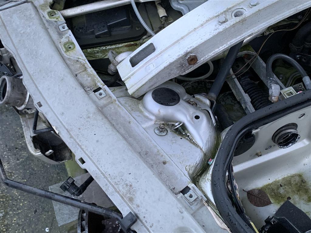 Porsche 911 996 Boxster 986 Top Mount Strut Cover Plug 99970342940