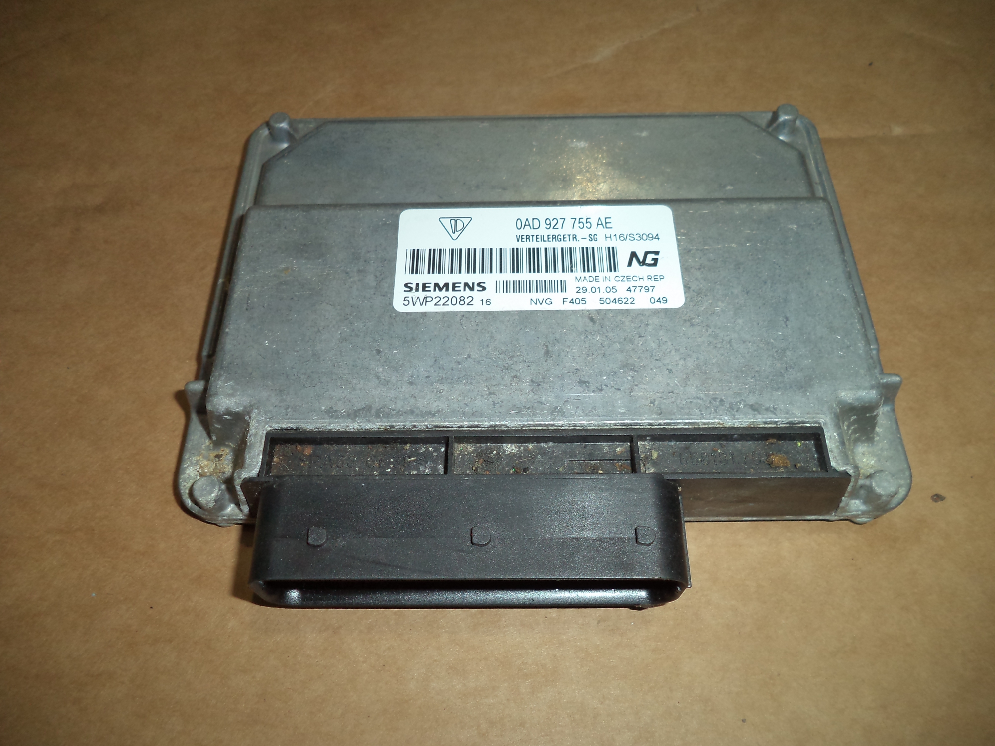 PORSCHE CAYENNE 955 3.2 V6 MANUAL TRANSFER CASE ECU 0AD927755AE N66CKO