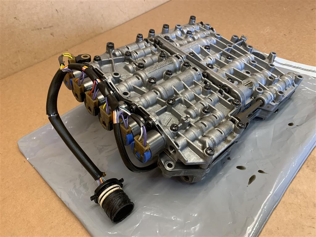 Porsche 996 Tiptronic Gearbox Valve Block A96.00 Valve Block 1998 Year