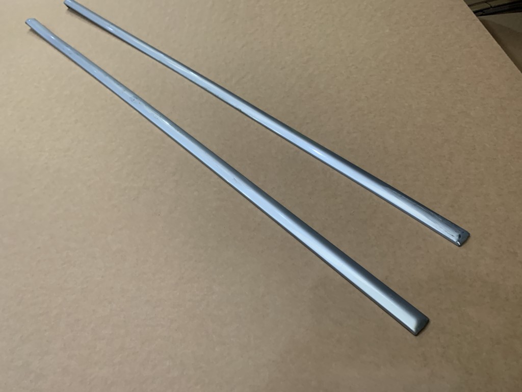 PORSCHE 944 DOOR RUBBING STRIPS JJ