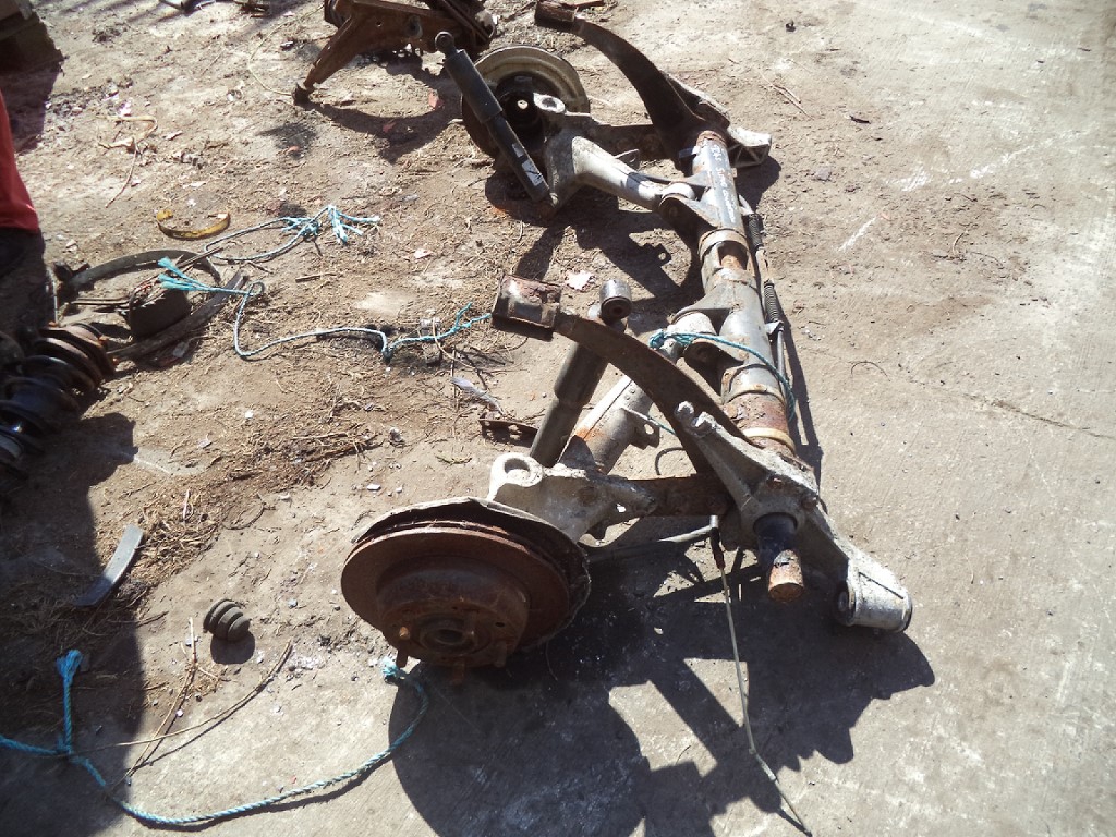 PORSCHE 944 MK2 EARLY NON ABS REAR AXLE MT(STILLAGE 944 AXLE