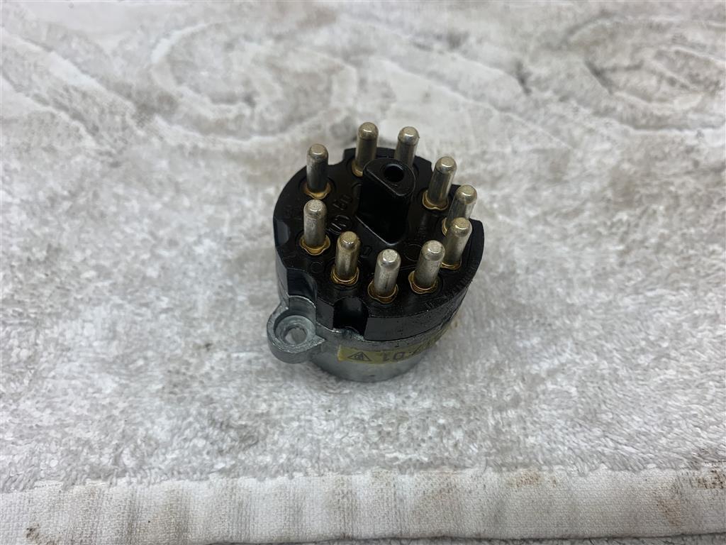 Porsche 944 Ignition Switch Porsche 944 Ignition Switch 92861301701