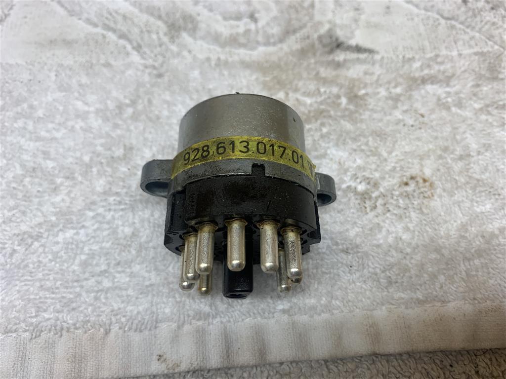 Porsche 944 Ignition Switch Porsche 944 Ignition Switch 92861301701