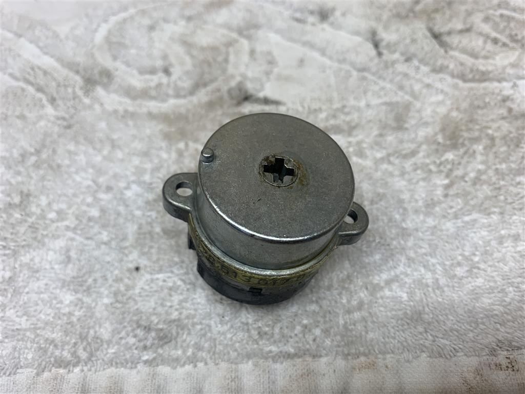 Porsche 944 Ignition Switch Porsche 944 Ignition Switch 92861301701