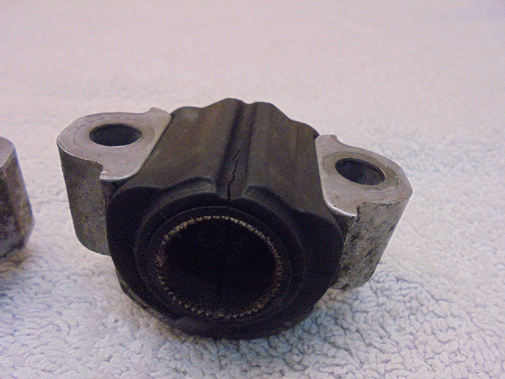 Porsche Boxster Rear Sway Bar Brackets Porsche Boxster 986 Rear Anti