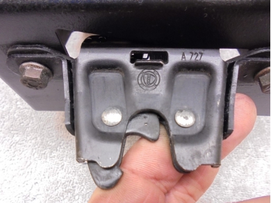 Lancia Alfa Romeo GTV Boot Lock Mechanism and Cover Alfa GTV Boot Lock Mech A727 Steve Odd Bits 3