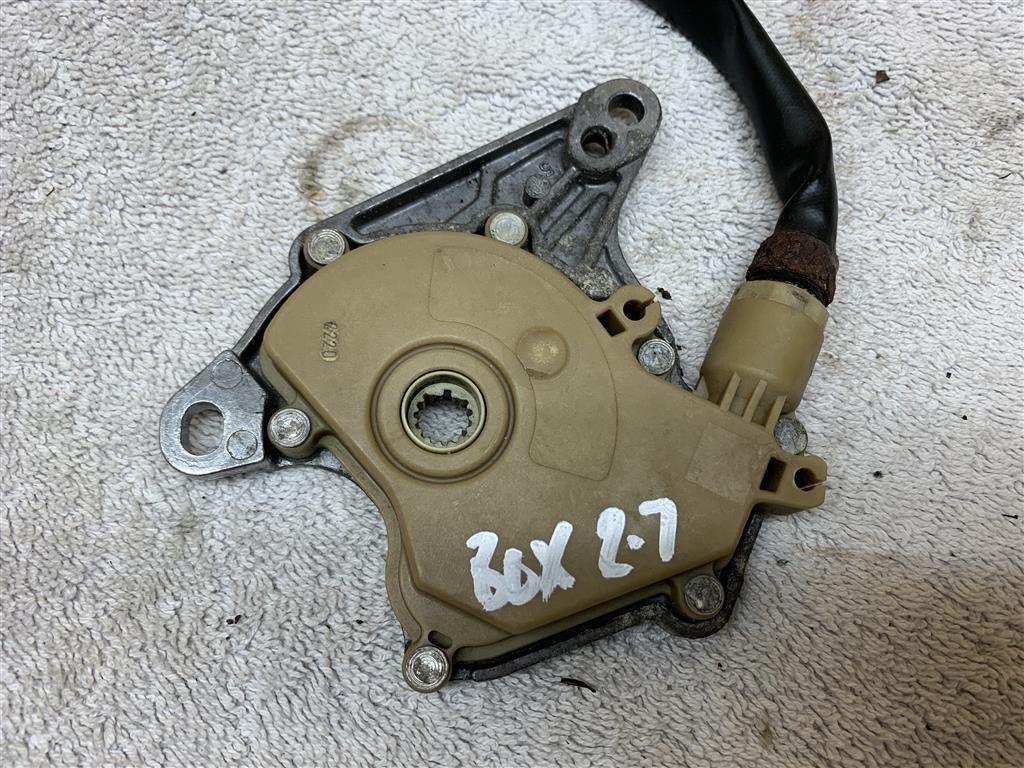 Porsche Boxster Tiptronic Gearbox Inhibitor Switch 2.7 Tiptronic