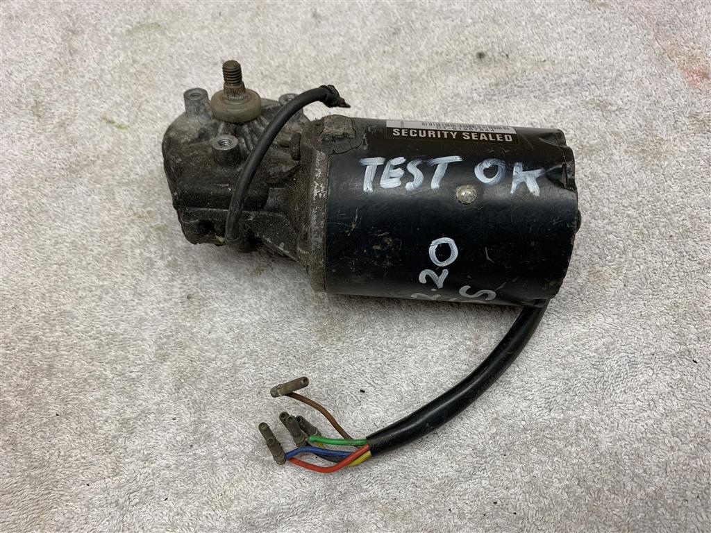 Porsche 944 Front Wiper Motor 1986 1992 P/n. 94462830301