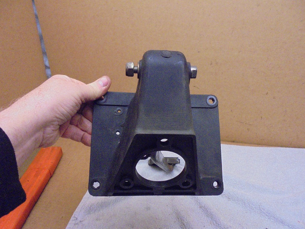 Jaguar XJS Clutch Pedal / Rubber and Box XJS Clutch Pedal XJS Clutch