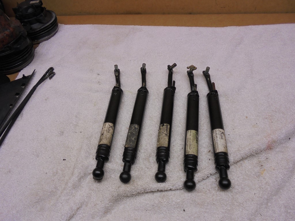 Porsche Boxster 986 Cabriolet Left Side Roof Push Rod 986 N/S Roof Push