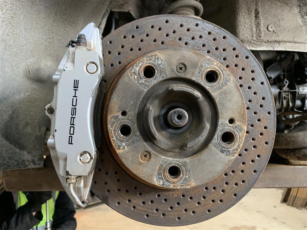 Porsche 996 Carrera 4 Rear Brake Calipers Silver 996 C4 Rear Brake