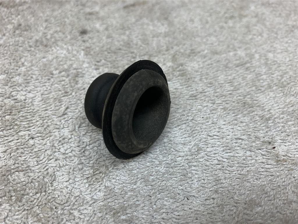 Porsche Boxster Headlight Removal Access Hole Rubber Bung Rubber