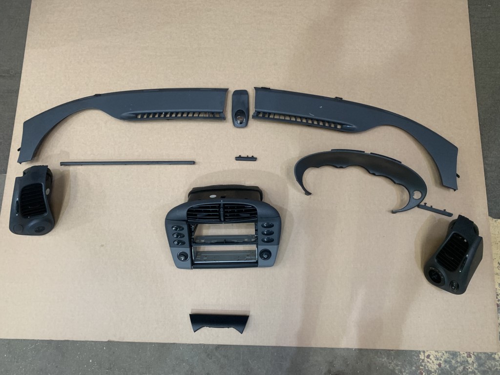 PORSCHE 996 INTERIOR DASH PARTS 12.11 JJ