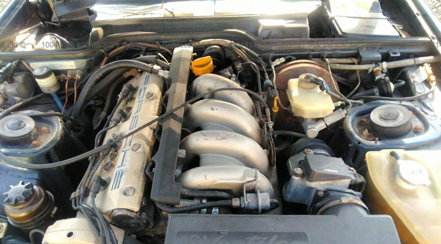 Porsche 944S Engine Porsche M44.40 Engine Porsche 944 2.5 Litre 16