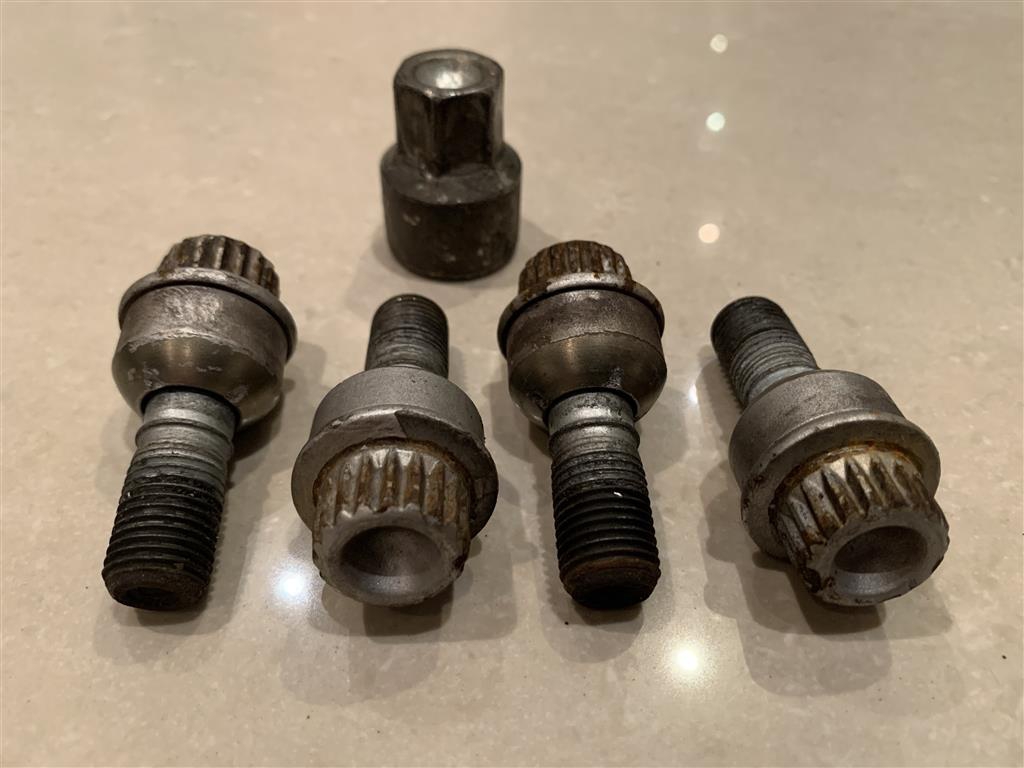 Porsche Boxster Locking Wheel Nuts Porsche 996 Locking Wheel Nuts
