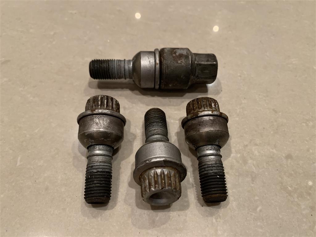 Porsche Boxster Locking Wheel Nuts Porsche 996 Locking Wheel Nuts