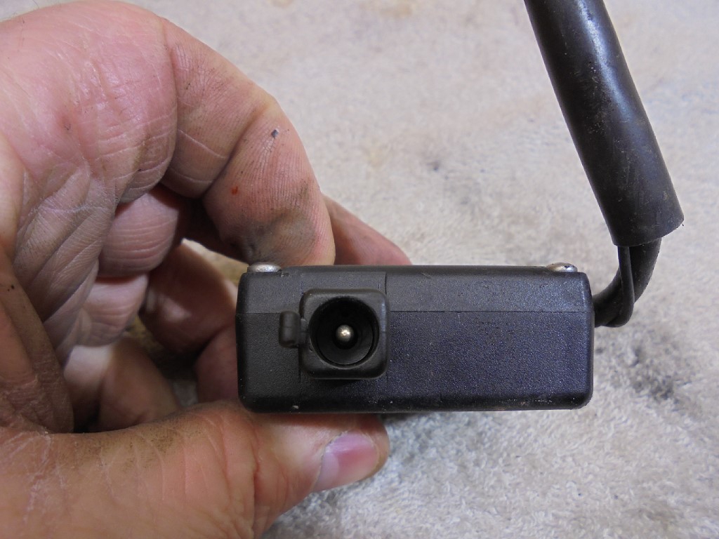 Porsche 944 Radio Aerial Amplifier 94464517301 944 Aerial Amp 944