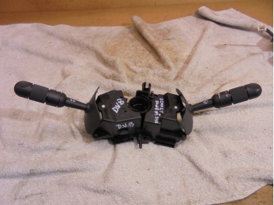 Maserati 3200Gt Column Stalks / Indicator / Wiper Levers Box Sub stn Rm 1