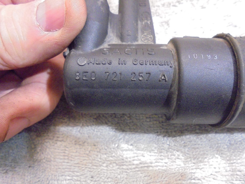 Porsche 986 Boxster Plastic Clutch Slave Cylinder 8E0721257A T85RHR