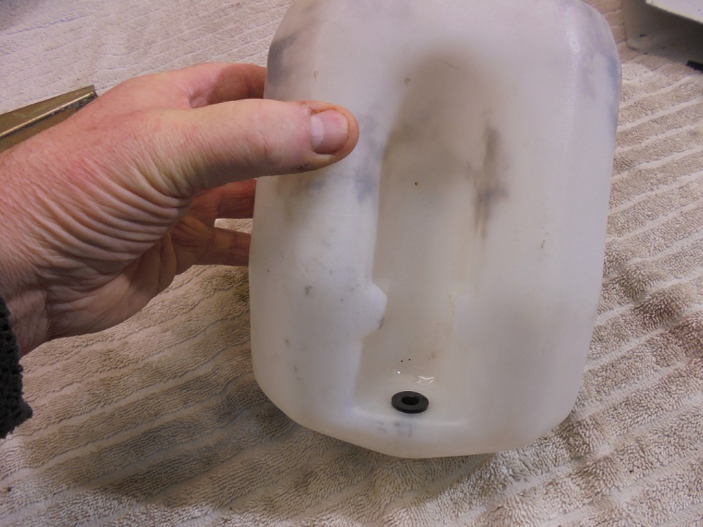 Lotus Elise S1 Washer Bottle and Cap Elise S1 Washer Bottle and Cap