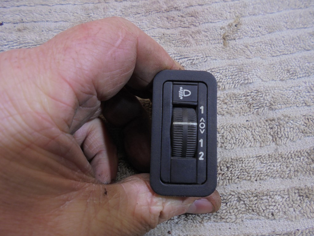 Porsche 964 3.6L RHD Cabriolet Vacuum Headlight Adjustment Switch