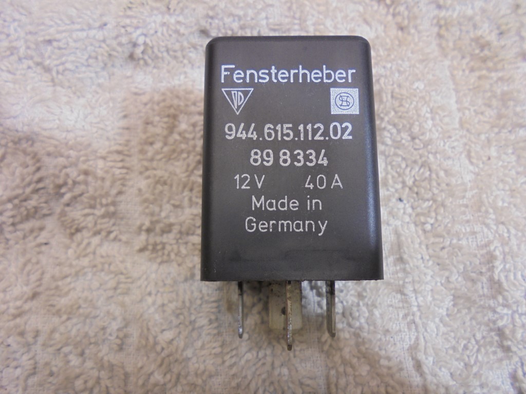Porsche 964 3.6L Targa Window Regulator Relay Module 94461511202 964