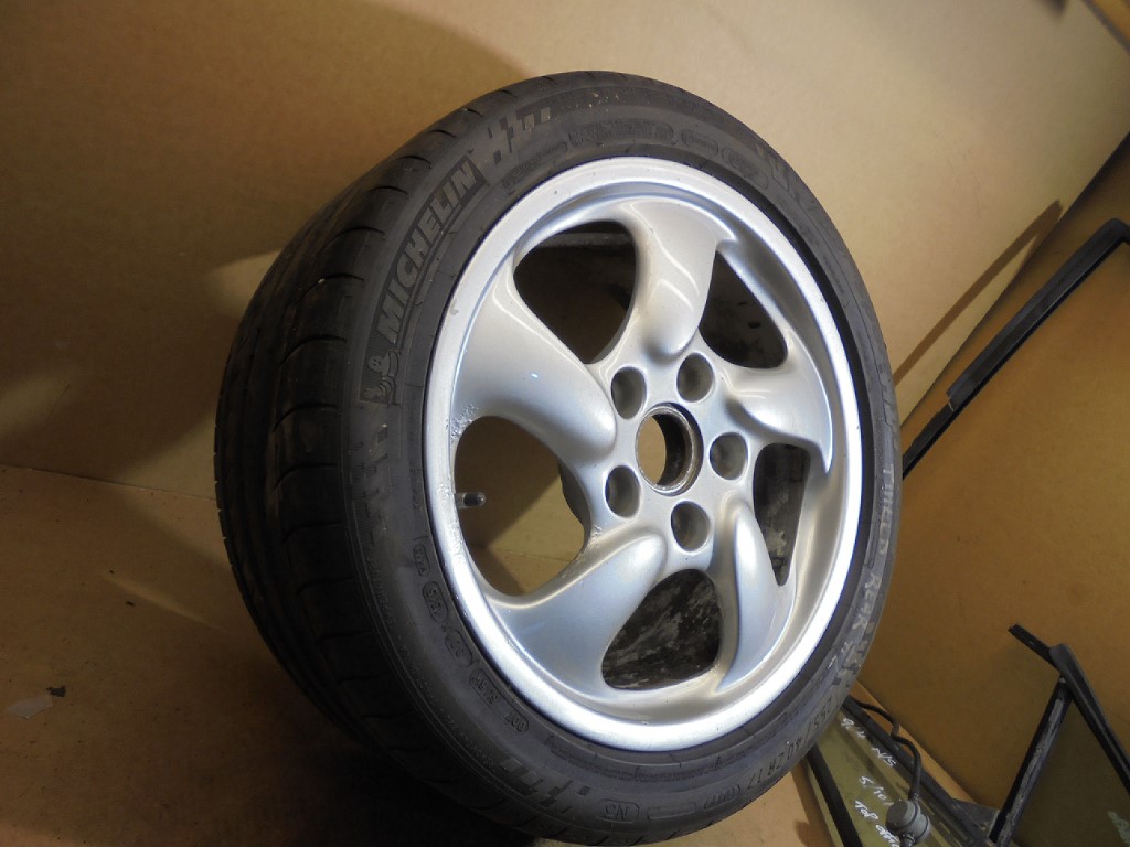 Porsche 986 Boxster 17 Inch Rear Alloy Wheel 98636212605 8.5J x 17 ET ...