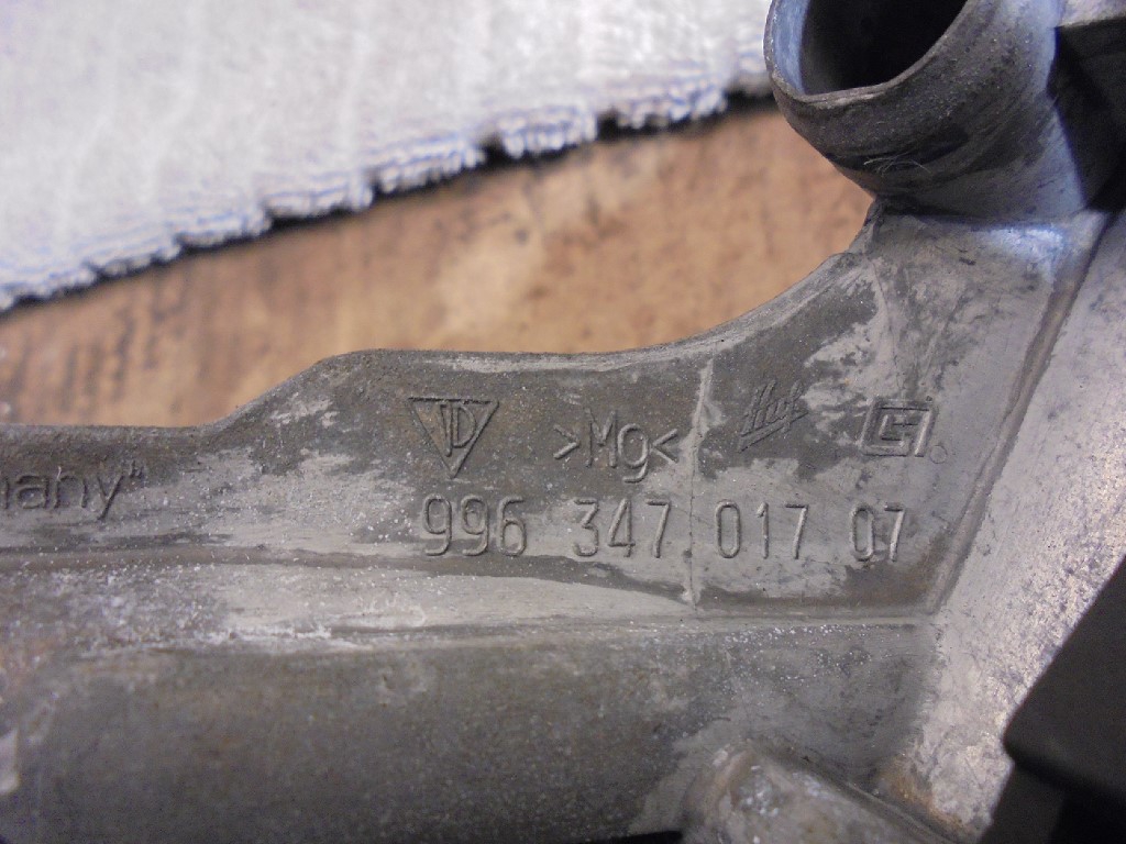 Porsche 986 Boxster S Ignition Barrel Switch and Key 99634701707