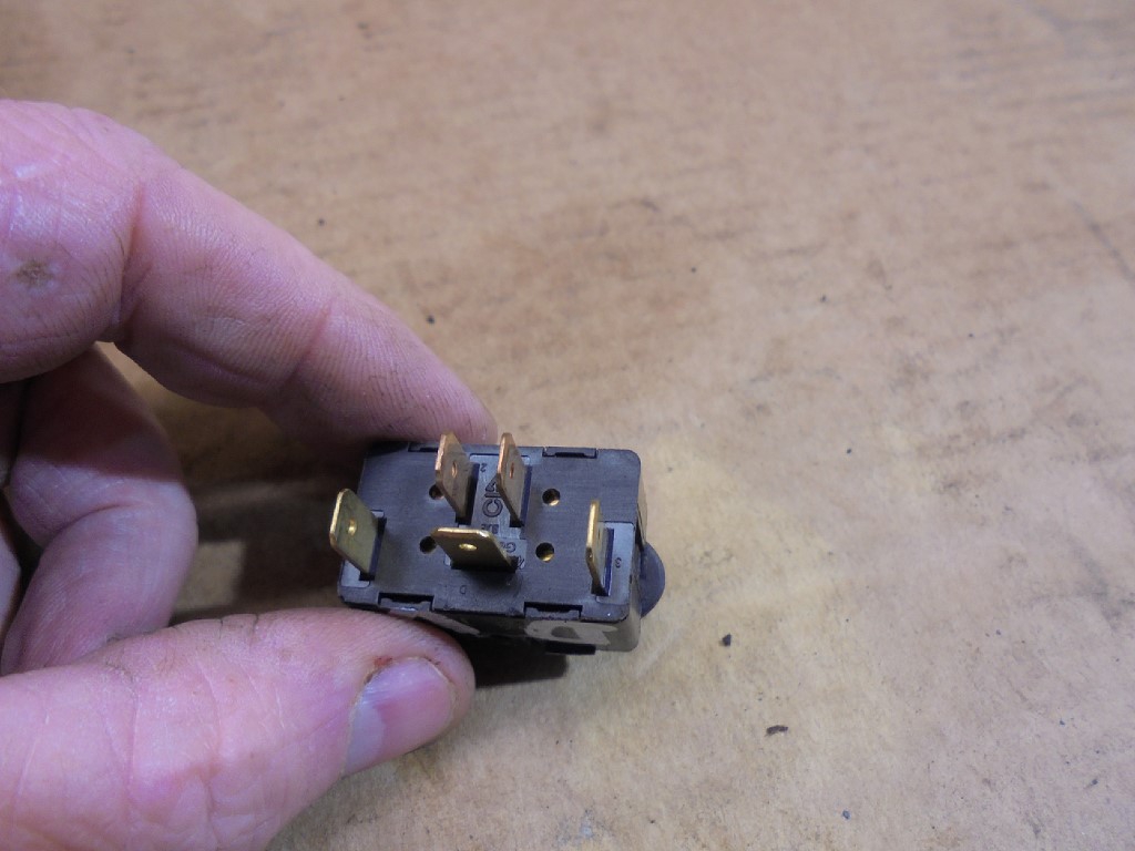 Porsche 986 Boxster Heated Seat Switch in GLOSS Finish 98661315200 986