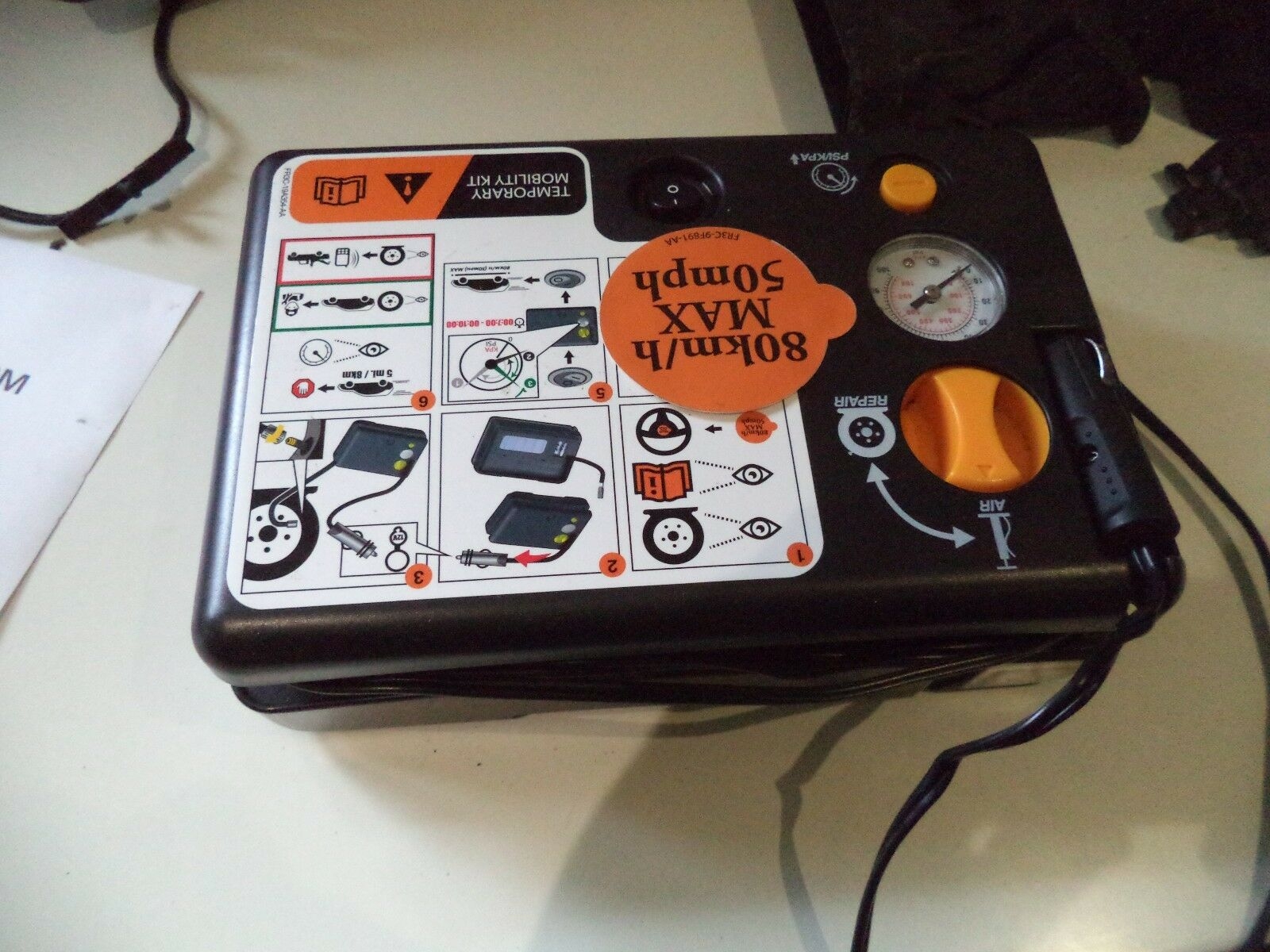 FORD MUSTANG S550 TEMPORARY MOBILITY KIT FR3C 19A354 AA