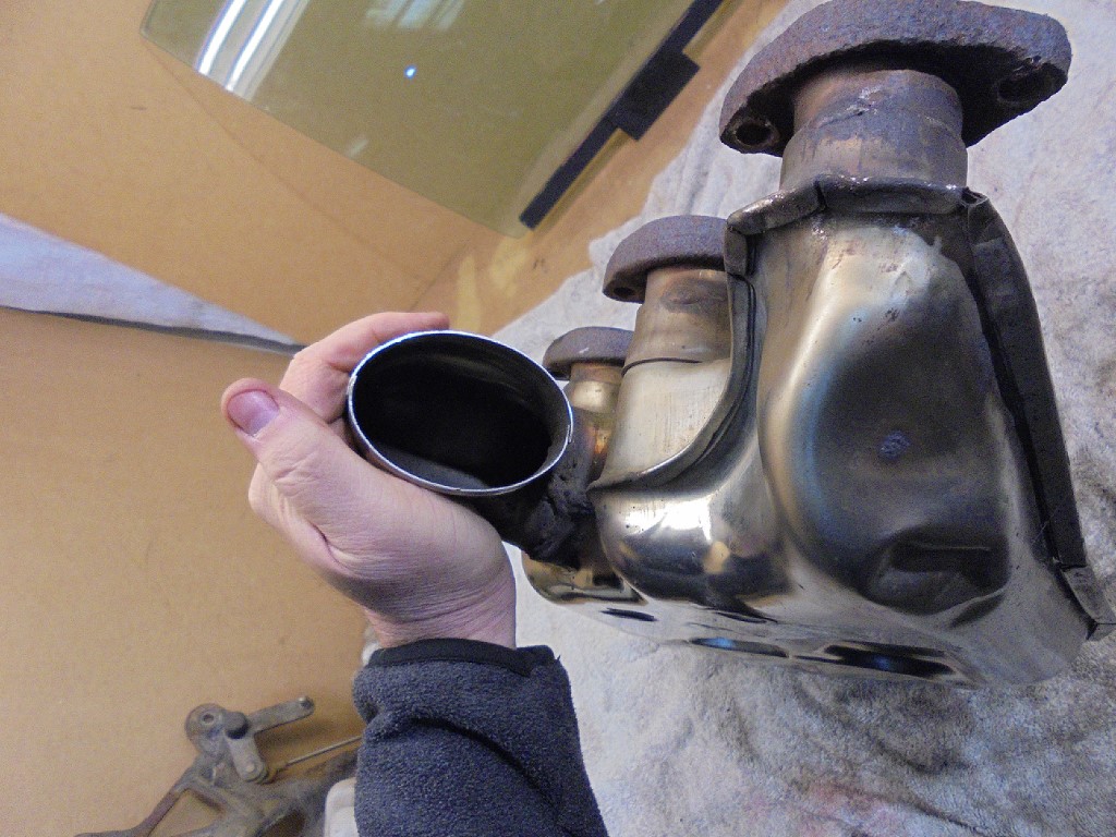 Porsche 993 C2 Left Side Exhaust Manifold / Heat Exchanger 99321103907