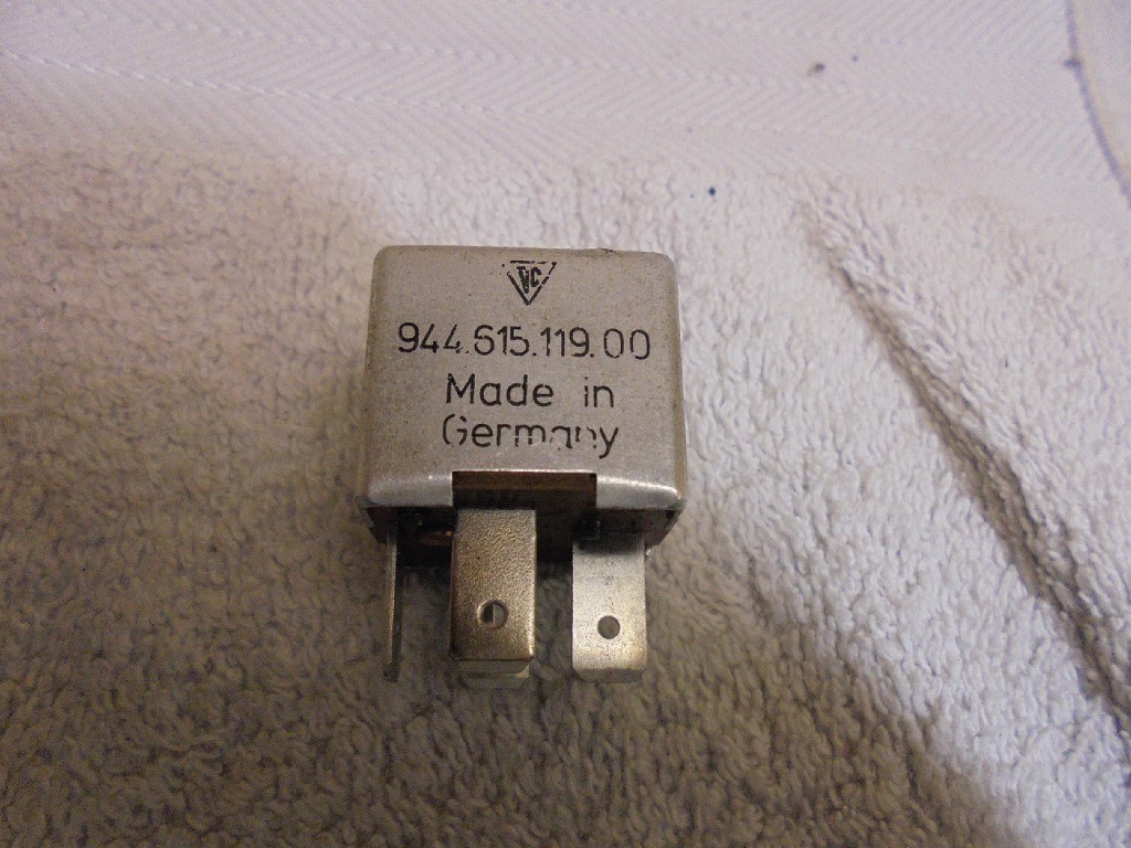 Porsche 944 Heater Blower Fan Relay 94461511900 944 Heater Fan Relay