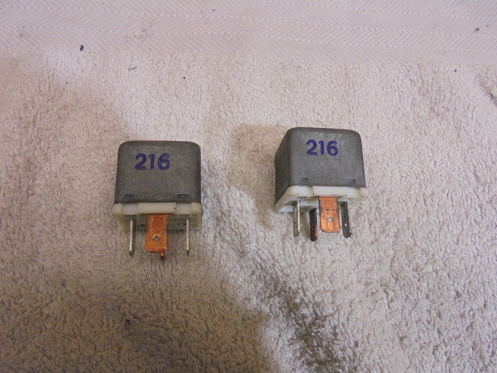 Porsche 944 Multi Use Type 53 Relay 141951253B Made By Hella 944 Multi