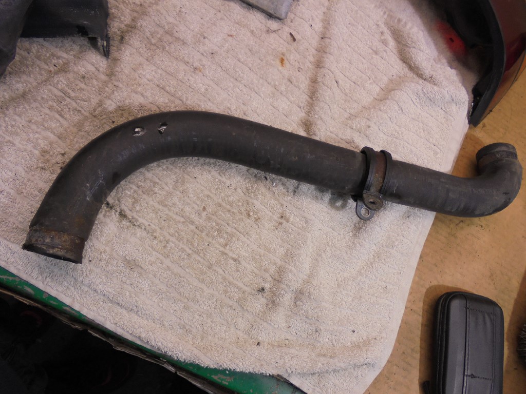 Porsche 944 Radiator Hose 94410623903 944 Radiator Hose 94410623903 Yard SF28