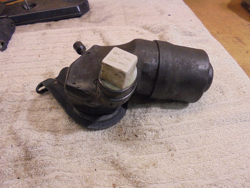 Porsche 944 Headlight Raising Motor 477941379B 944 Headlight Motor