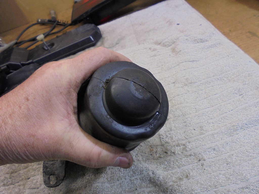 Porsche 944 Headlight Raising Motor 477941379B 944 Headlight Motor