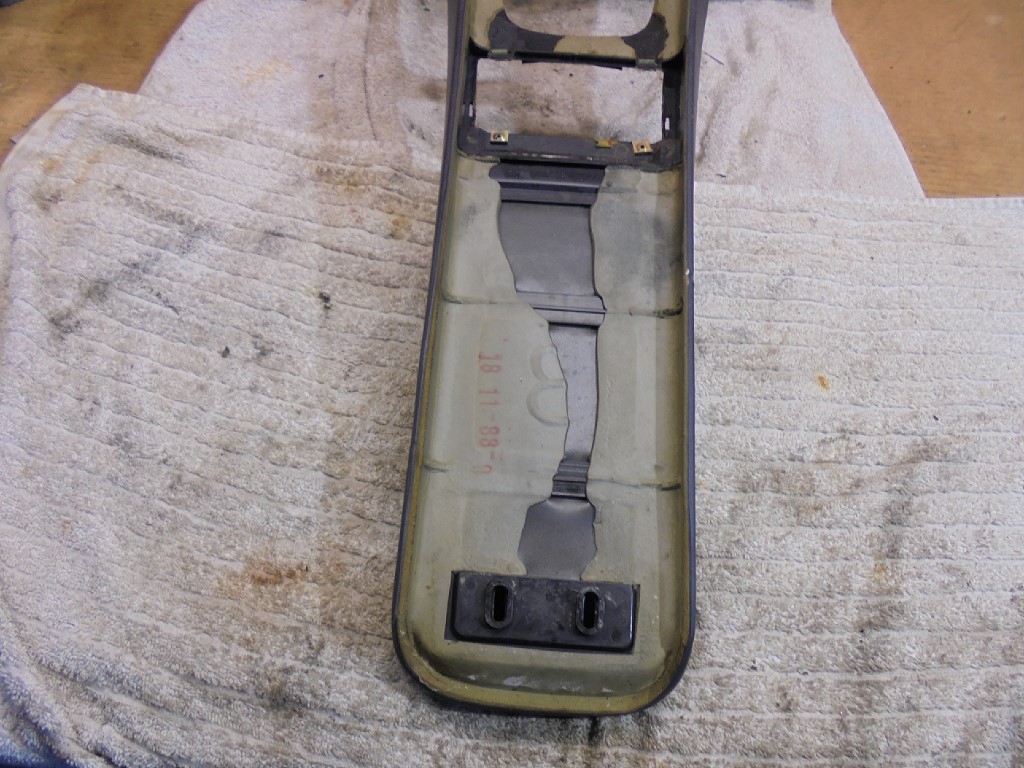 Porsche 944 Centre Console Frame 94455205100 In Blue 944 Centre Console Blue Sub Stn Rm1