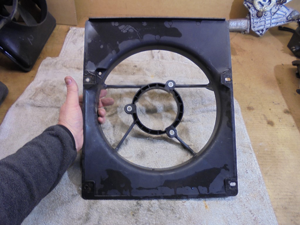 Porsche 944 Radiator Single Fan Mount 94410614102 944 Rad Fan Mount
