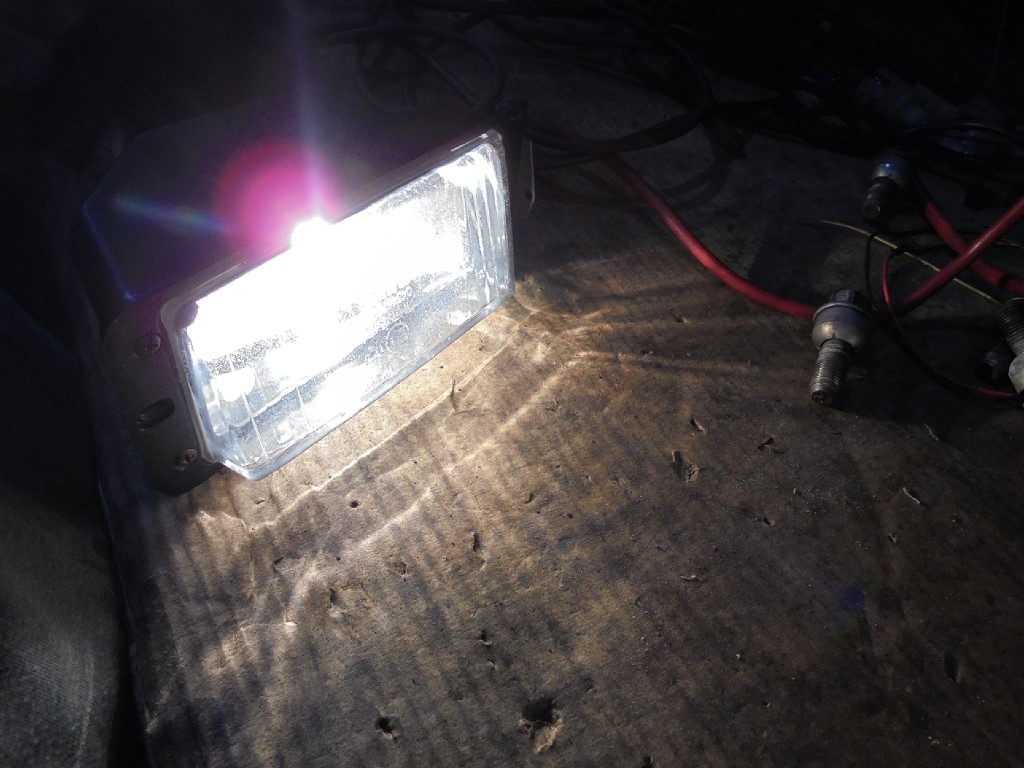 Porsche 944 Right Front Bumper mounted Light 944 O/S/F Bumper mounted Light Yard SF52