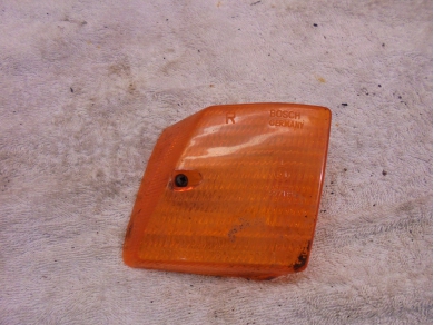 Porsche 928 S Right Front Indicator Lens 92863193000 DAMAGED O/S/F Yard SF73