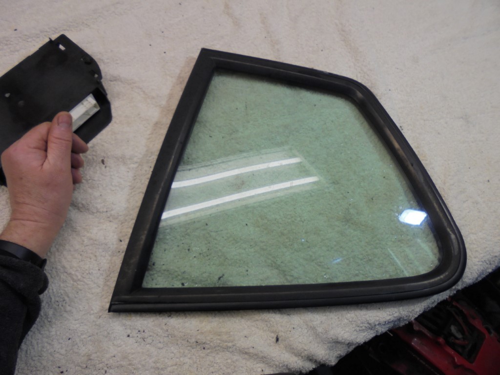 Porsche 944 Coupe Left Side Rear Quarter Glass 477845311A 944 N/S/R 1/4 ...