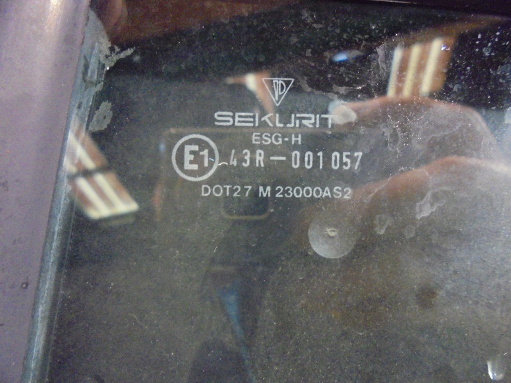 Porsche 944 Coupe Left Side Rear Quarter Glass 477845311A 944 N/S/R 1/4 ...